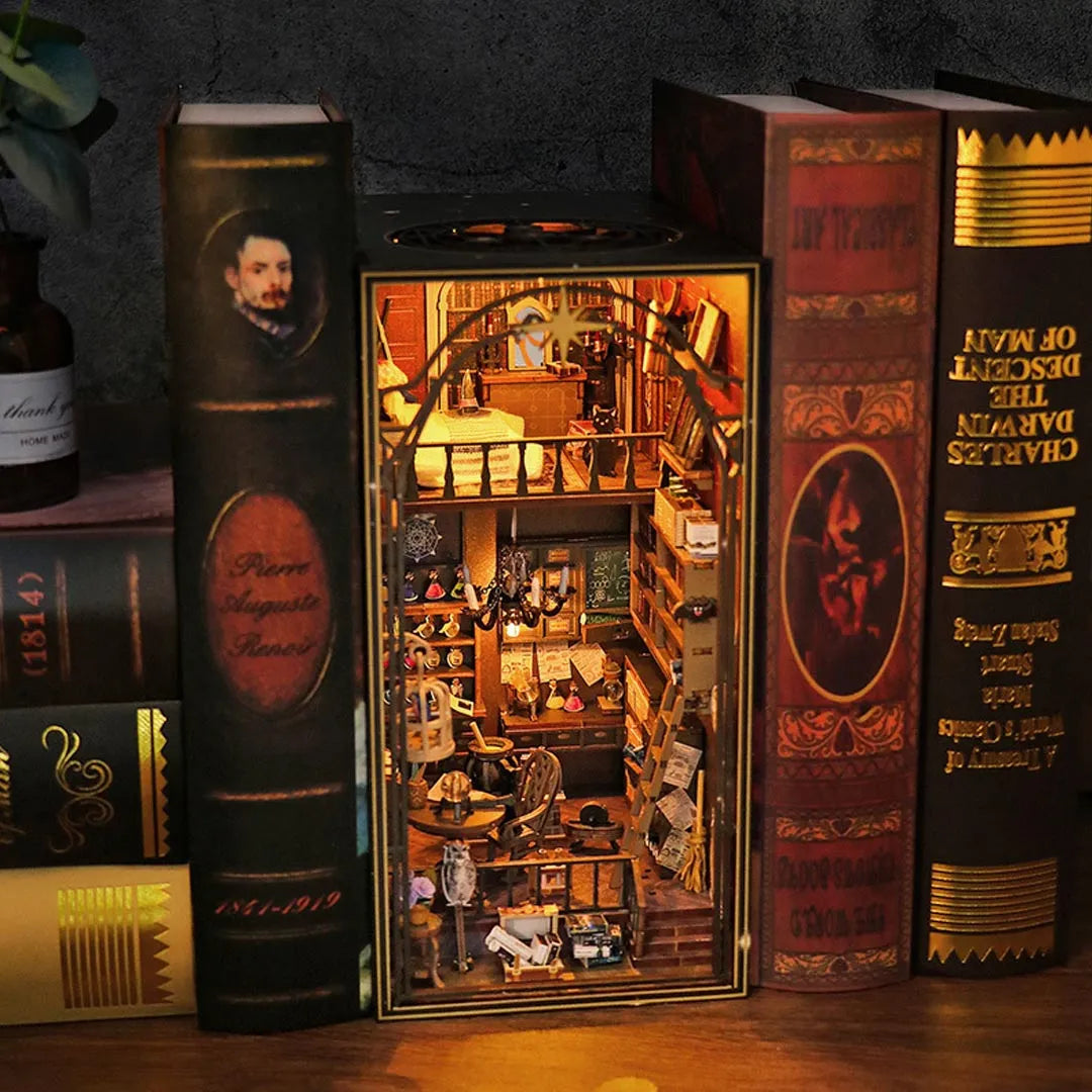 Book Nook - Casa Mágica de Mira