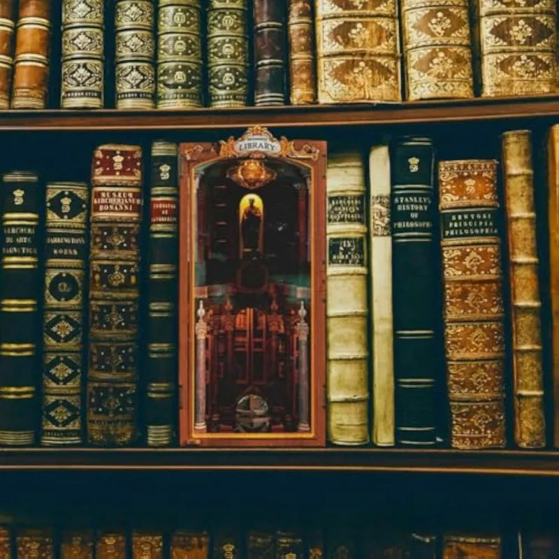 Book Nook - Biblioteca del Monasterio