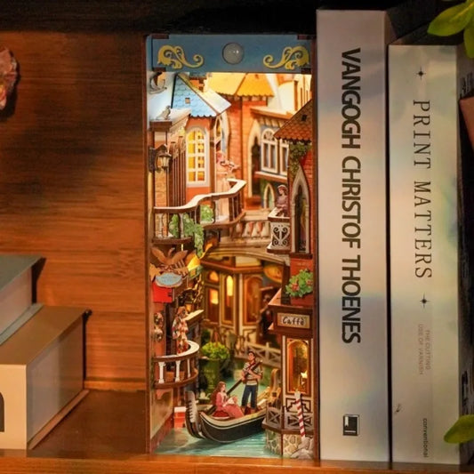 Book Nook - Sueños venecianos